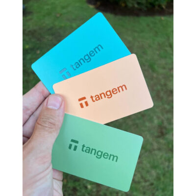 Криптогаманець Tangem Wallet 2.0 набір з 3 карток Trendy Pastel (TG128X3-TP) 2