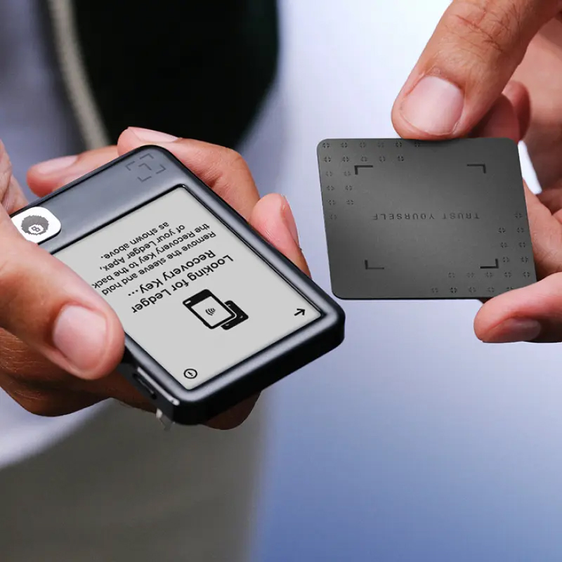 Криптогаманець Ledger Nano™ Gen5 7 Криптогаманець Ledger Nano™ Gen5 7