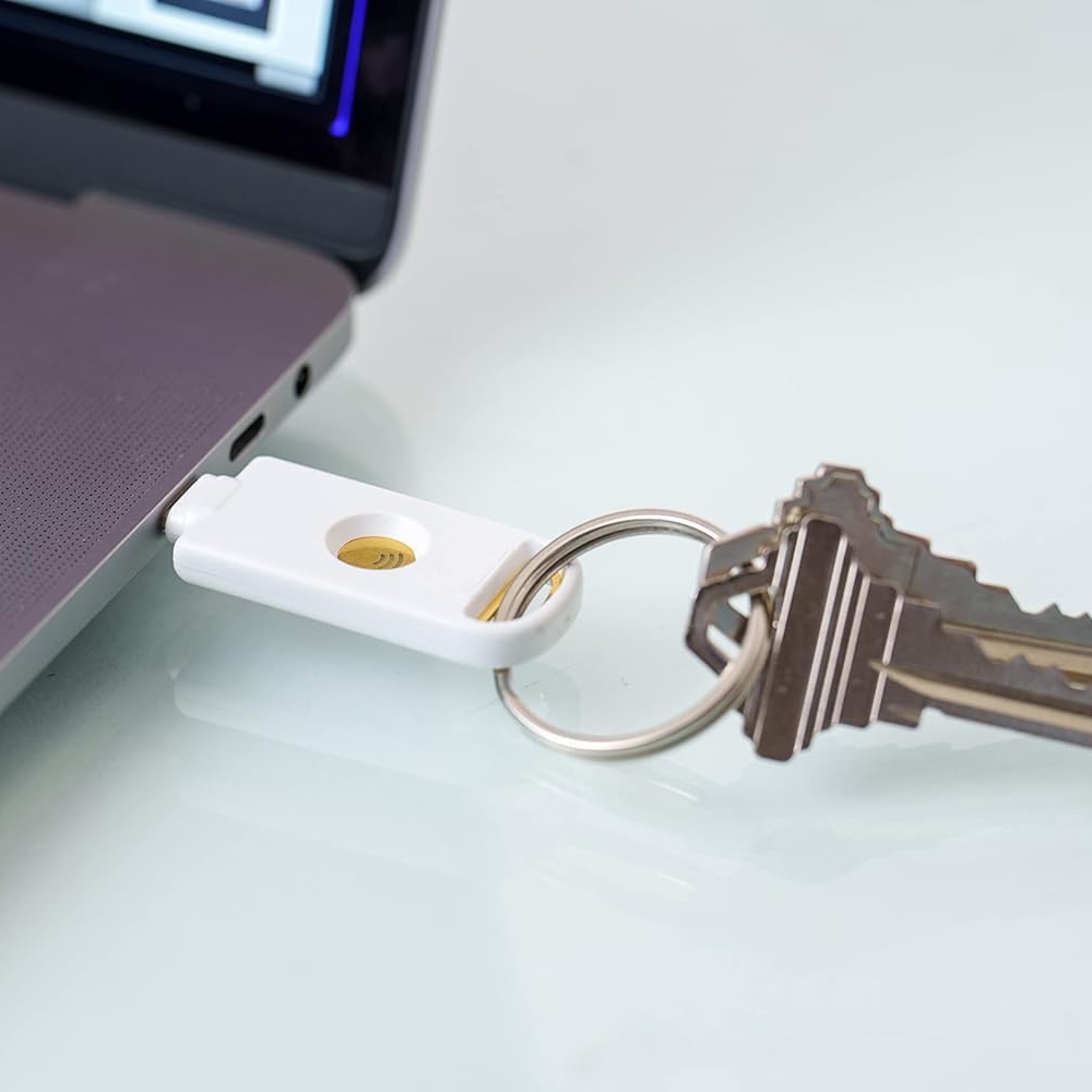 Апаратний ключ Identiv uTrust FIDO2 NFC Security Key Type-C, FIDO, FIDO2, U2F, WebAuth (B0C6YRJ7Y7) 6 Апаратний ключ Identiv uTrust FIDO2 NFC Security Key Type-C, FIDO, FIDO2, U2F, WebAuth (B0C6YRJ7Y7) 6