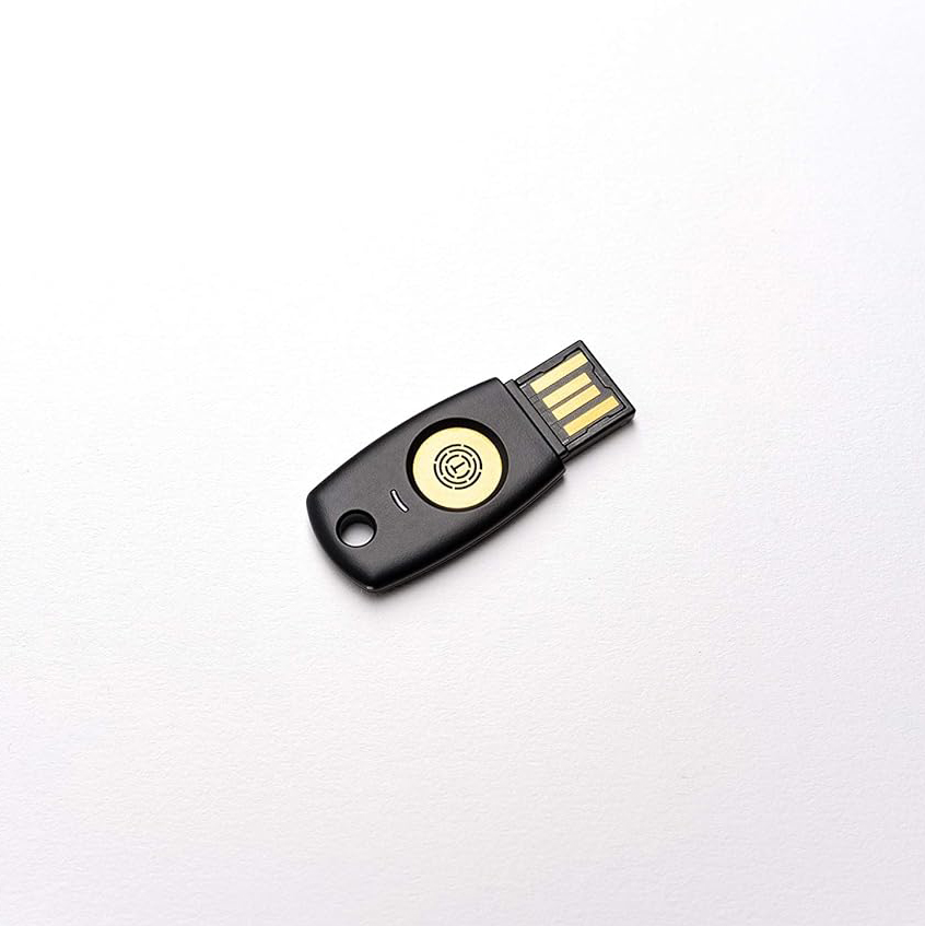 Апаратний ключ TrustKey T110 Security Key USB Type-A, FIDO2/U2F, PIN+Touch, без NFC (B086QTS5YM) 3 Апаратний ключ TrustKey T110 Security Key USB Type-A, FIDO2/U2F, PIN+Touch, без NFC (B086QTS5YM) 3