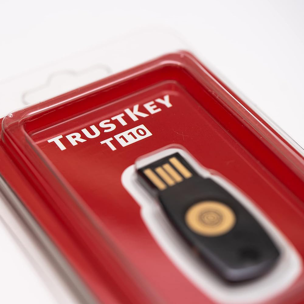 Апаратний ключ TrustKey T110 Security Key USB Type-A, FIDO2/U2F, PIN+Touch, без NFC (B086QTS5YM) 8 Апаратний ключ TrustKey T110 Security Key USB Type-A, FIDO2/U2F, PIN+Touch, без NFC (B086QTS5YM) 8